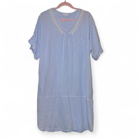 Eileen West Striped Seersucker Caftan Nightgown Blue White Pockets Size Medium - Picture 4 of 11